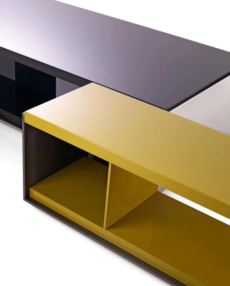 Surface Small Table | B&B Italia | JANGEORGe Interior Design