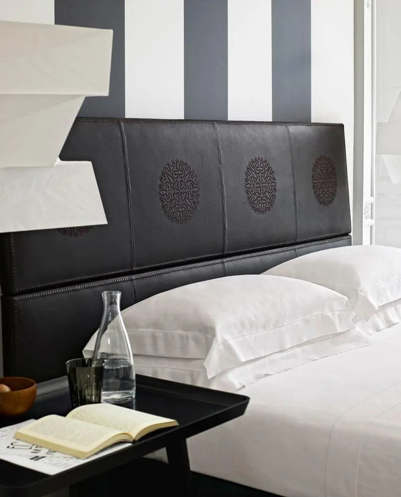 Lucrezia - Erik Bed | Maxalto | JANGEORGe Interior Design