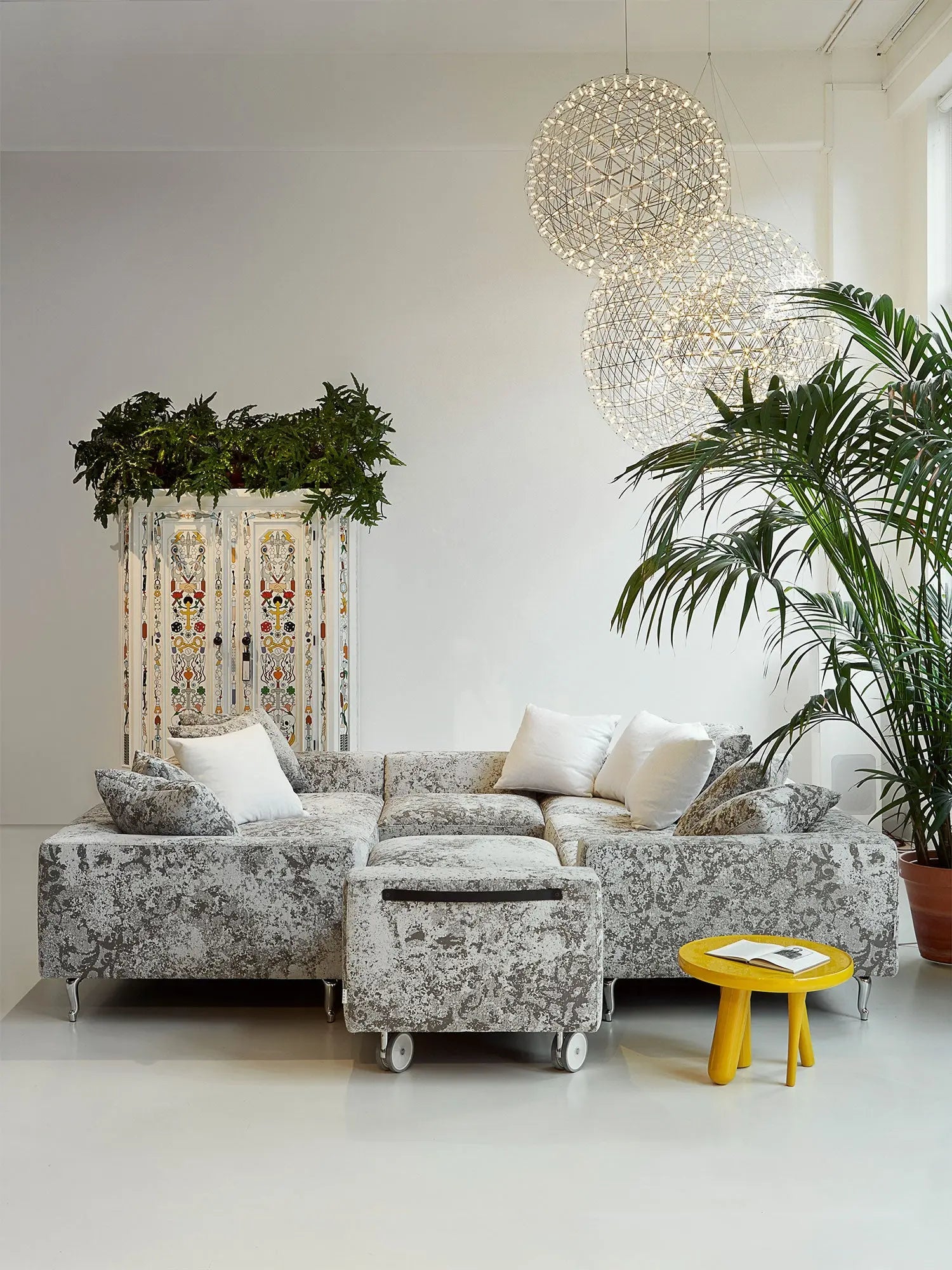 JANGEORGe Interiors & Furniture Moooi Raimond UL Suspension Lamp